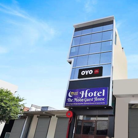 Hotel O The Moon Bareilly Exterior photo